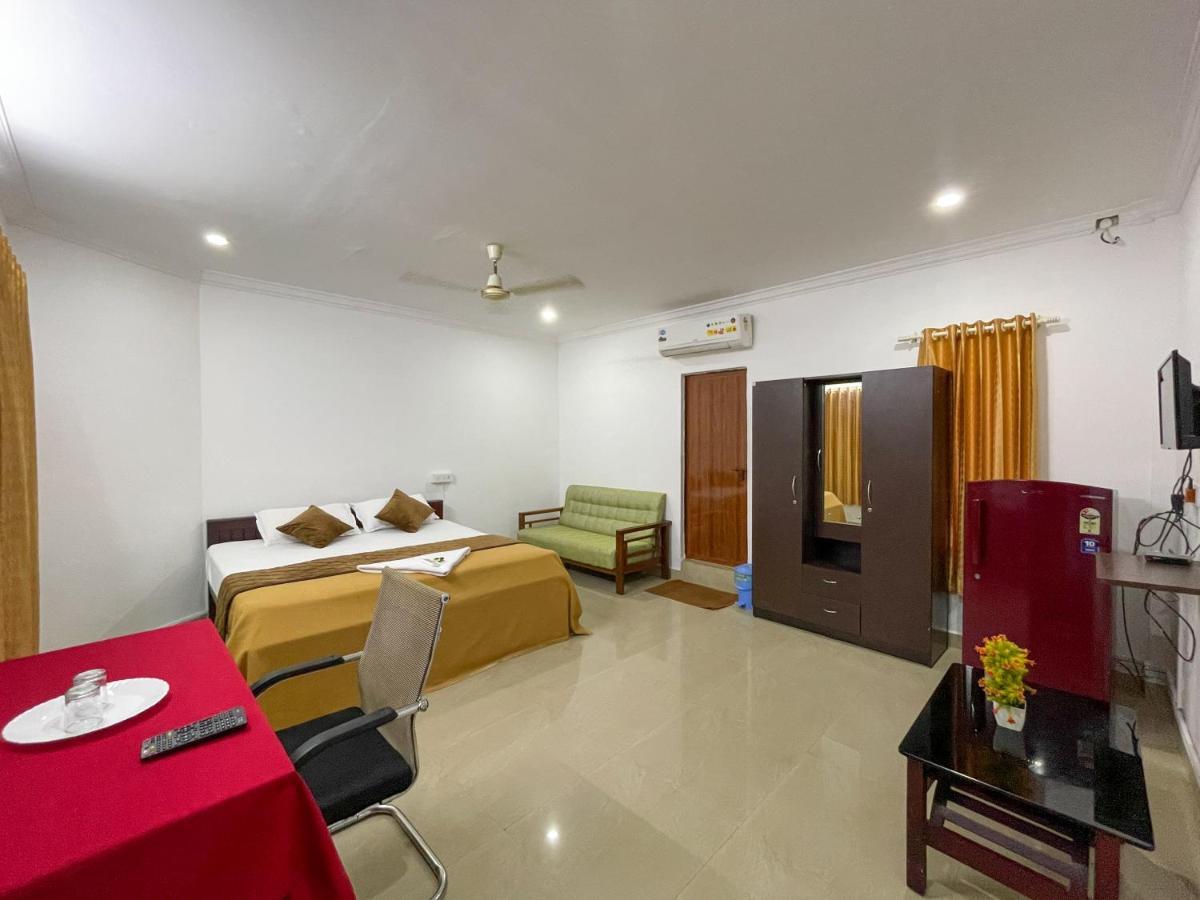 Hotel Awa Residency à Kochi Extérieur photo
